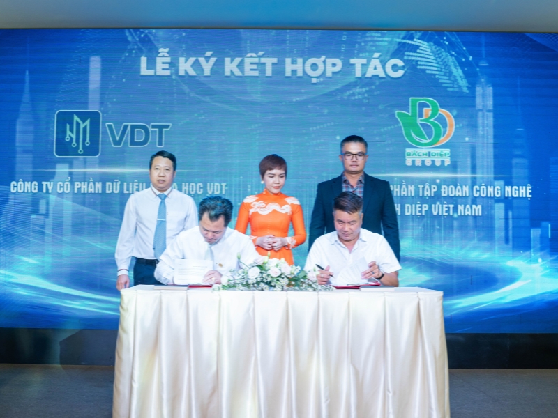 chap but ky ket   suc manh cua su dong hanh